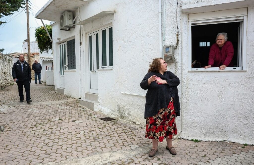 Βούτες Ηρακλείου: Αν η ταχύτητα μετακίνησης του εδάφους αυξηθεί, θα μπει στο τραπέζι εκκένωση όλης της περιοχής