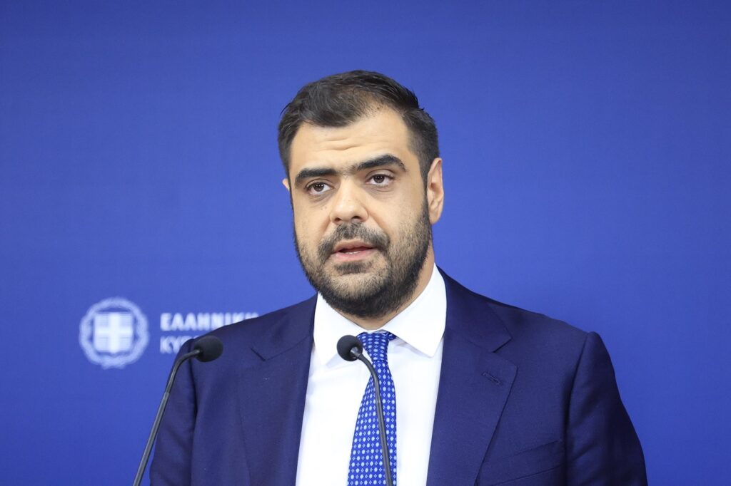 Μαρινάκης: «O κ.Βερβεσός επέλεξε να φύγει από το θεσμικό του ρόλο με το αφήγημα για το μπάζωμα»