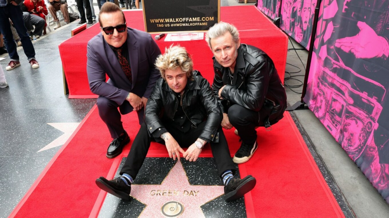 Η θρυλική μπάντα Green Day απέκτησε το δικό της αστέρι στη Λεωφόρο της Δόξας
