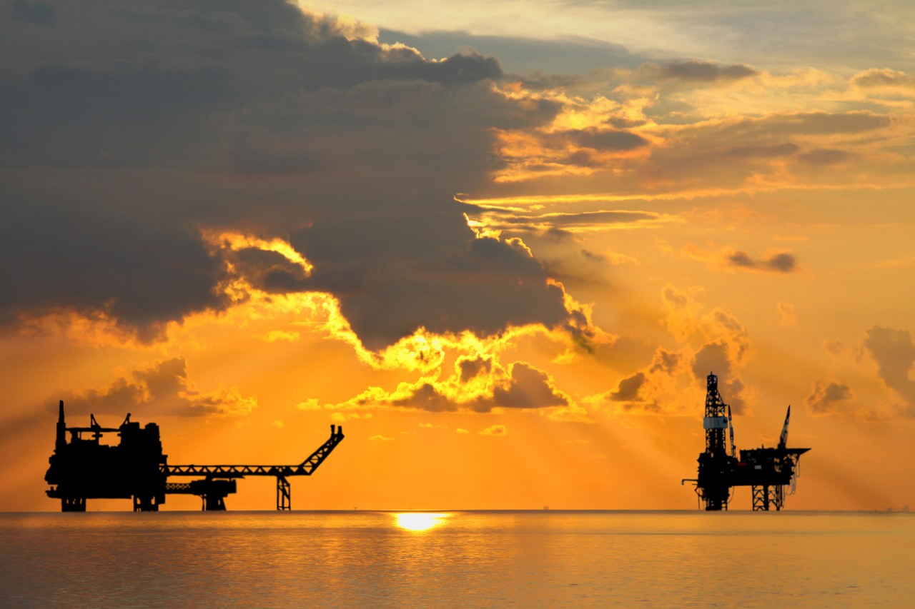 Υδρογονάνθρακες: Τι θα πληρώσουν Chevron και HELLENiQ ENERGY για έρευνες και φόρους