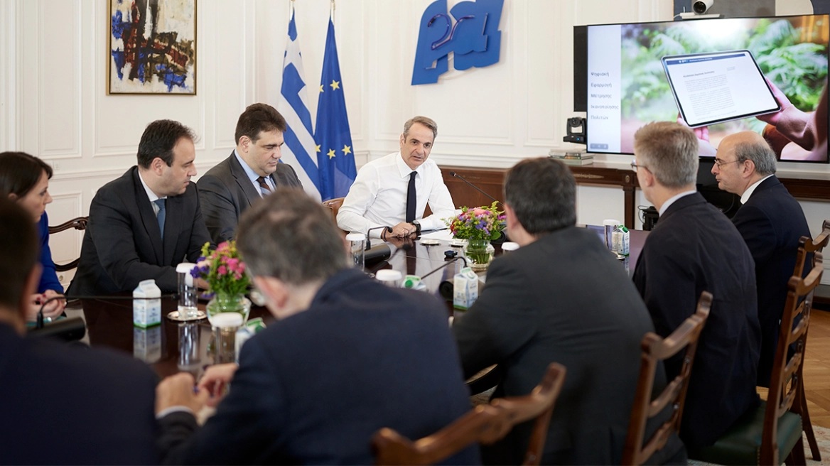 Κυριάκος Μητσοτάκης για αξιολόγηση στο Δημόσιο: Ερωτηματολόγιο στους πολίτες κάθε άνοιξη και φθινόπωρο