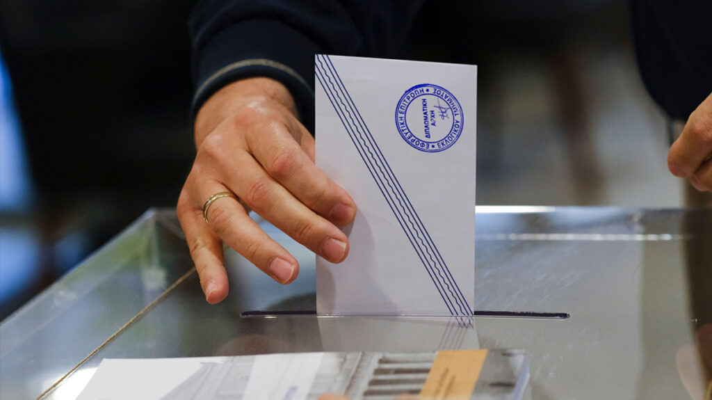 Δημοσκόπηση Marc για το Πρώτο Θέμα: Ανάκαμψη 1,7 μονάδων για τη ΝΔ, φρένο στην Πλεύση Ελευθερίας - Όλοι υπέρ της άρσης της μονιμότητας