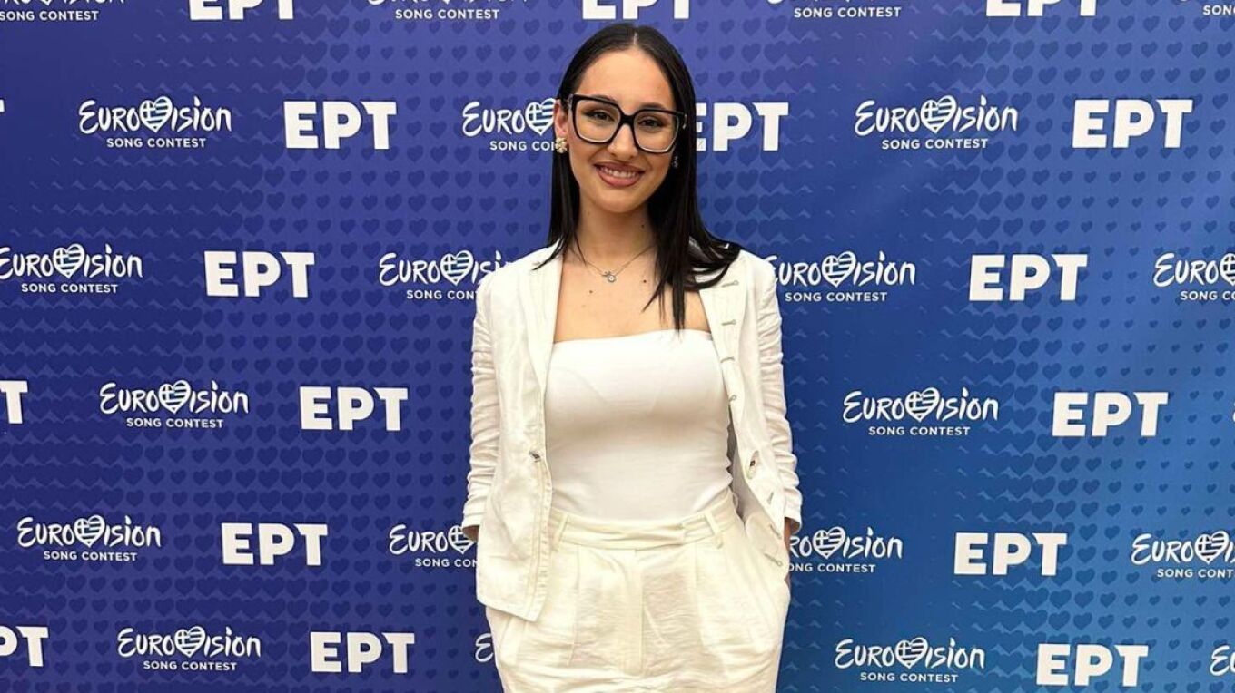 Κλαυδία: Της χάρισα τα σκουλαρίκια πριν πάει στη Eurovision και τα φοράει ως γούρι, είπε η γιαγιά της