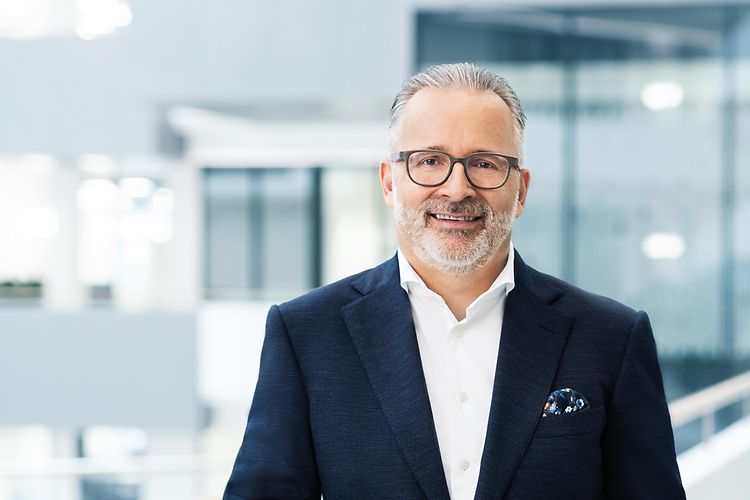 Henkel: Αύξηση πωλήσεων στα 5,2 δισ. ευρώ και διατήρηση υψηλής κερδοφορίας
