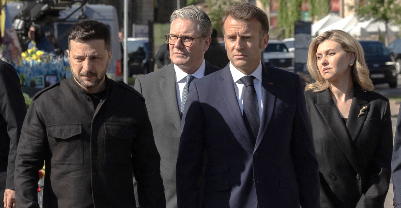 O Μακρόν προειδοποιεί τη Ρωσία λίγο πριν την τηλεδιάσκεψη της συμμαχίας των προθύμων από το Κίεβο: Θα υπάρξουν σκληρές κυρώσεις αν δεν δεχθεί την εκεχειρία