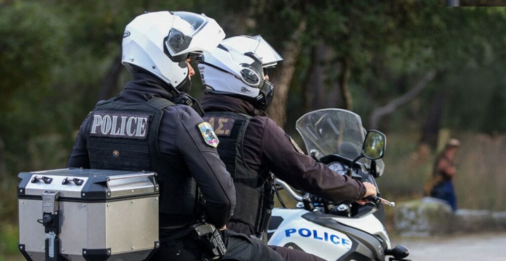 Θεσσαλονίκη: Πέντε άτομα ξυλοκόπησαν 15χρονο για τα μάτια μιας κοπέλας