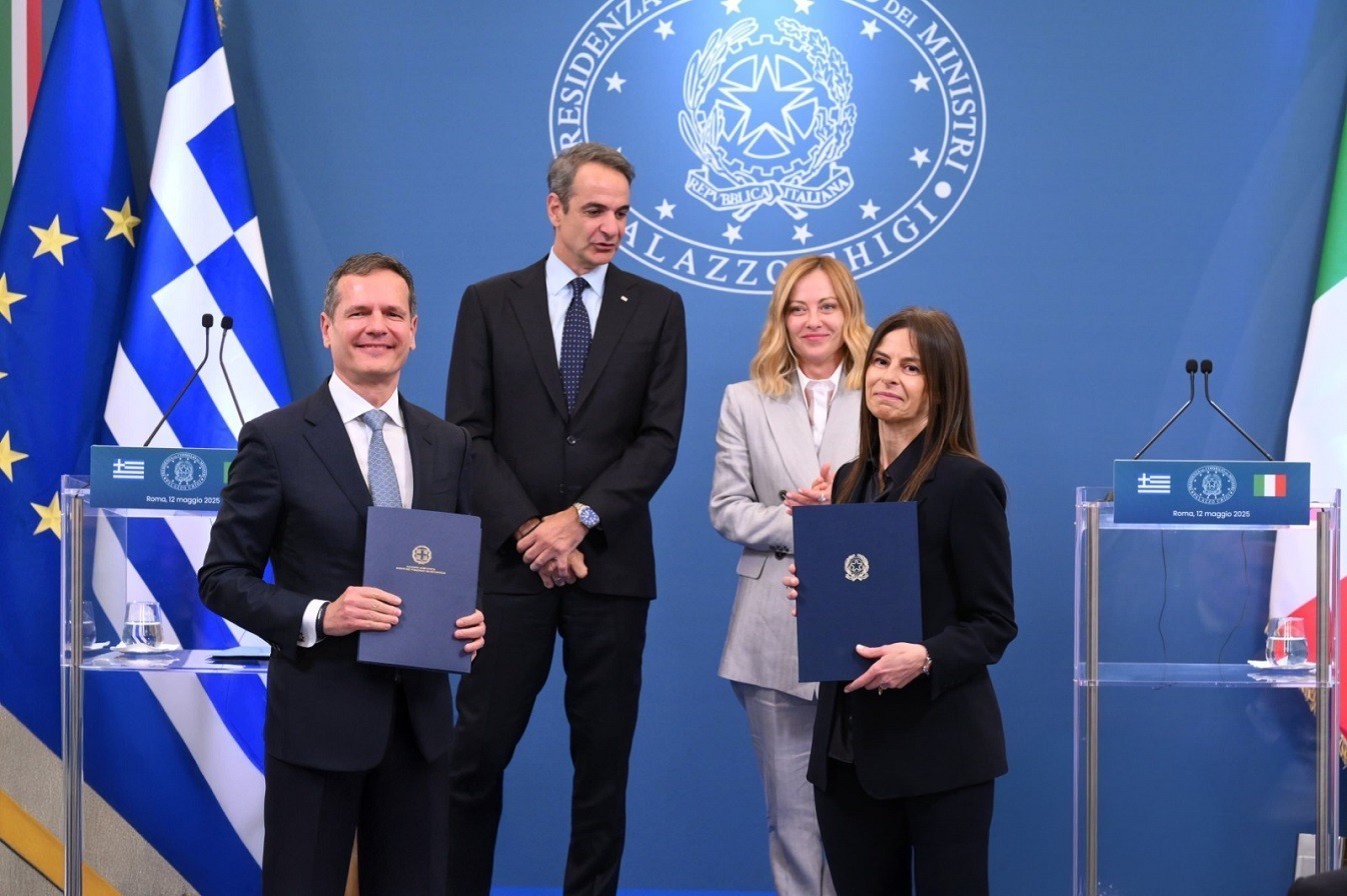 Ηλεκτρική διασύνδεση Ελλάδας - Ιταλίας: Υπογράφηκε μνημόνιο συνεργασίας για την GRITA 2
