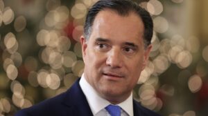 Άδωνις κατά Φειδία: Αφού πιστεύετε αυτά για την εισβολή της Ρωσίας, για την εισβολή της Τουρκίας στην Κύπρο, έχετε την ίδια θέση;