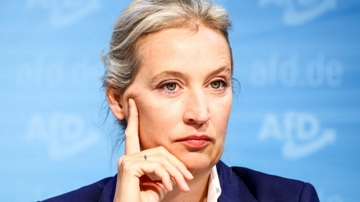 AfD: Να ληφθούν υπόψη τα συμφέροντα της Ρωσίας για να τελειώσει ο πόλεμος