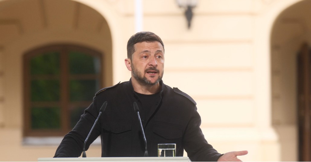 Στην Άγκυρα έφτασε ο Ζελένσκι: «Το Κίεβο θα αποφασίσει τα βήματά του μετά τη συνάντηση με τον Ερντογάν»