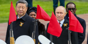 Θέλει να διευρύνει τη συνεργασία της με τον ρωσικό στρατό η Κίνα