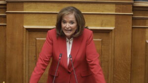 Ντόρα Μπακογιάννη για Ουκρανικό: Ο Πούτιν δεν έχει καμία διάθεση να τελειώσει αυτόν τον πόλεμο