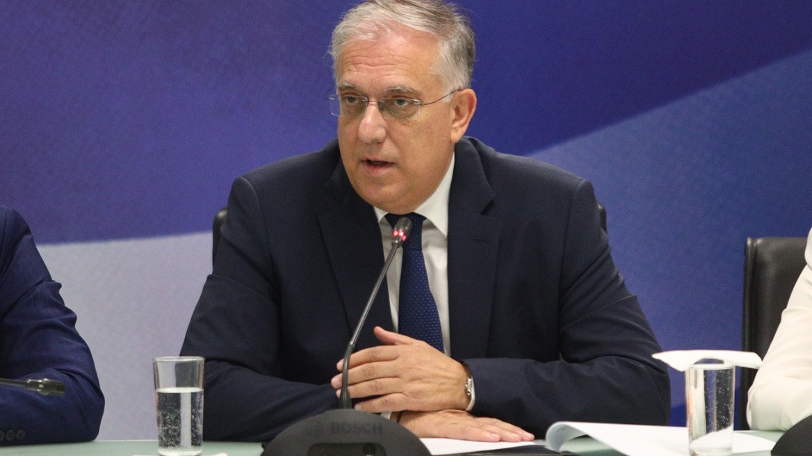 Τ. Θεοδωρικάκος: Έχω δώσει εντολή για έλεγχο σε όλες τις ασφαλιστικές για καταχρηστικότητα όρων και αθέμιτες εμπορικές πράξεις