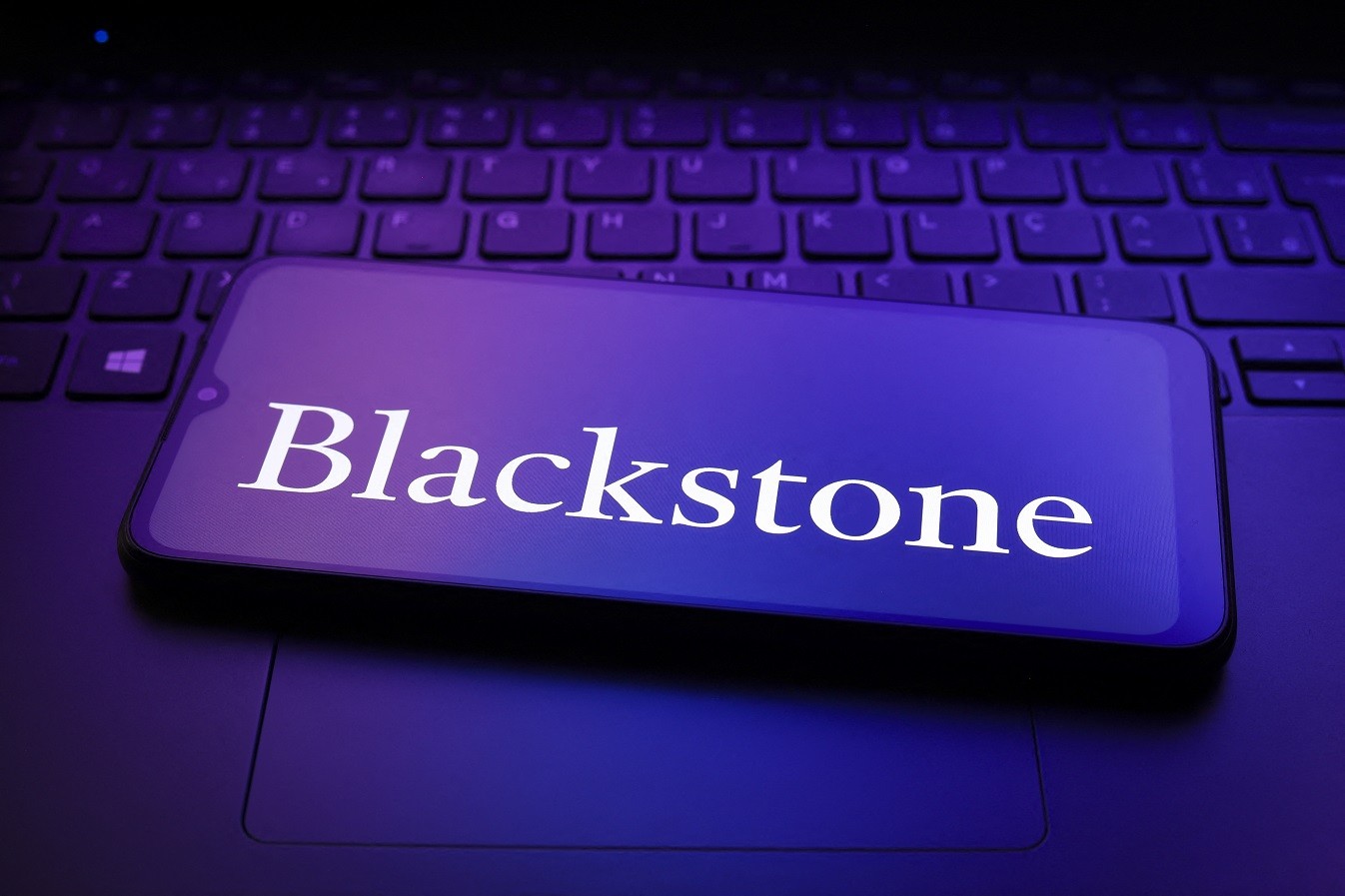 Η Blackstone εξαγοράζει την TXNM με 11,5 δισ. δολάρια – Ισχυρή είσοδος στην ενέργεια
