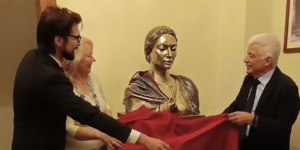 Η προτομή της Μαρίας Κάλλας τοποθετήθηκε στην Όπερα της Ρώμης