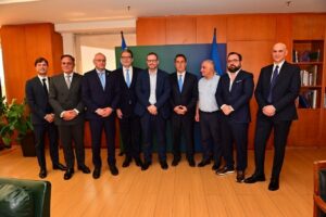 Ελληνοϊσραηλινή συνεργασία €600 εκατ. με τη ΔΕΠΑ Εμπορίας στη Λάρισα