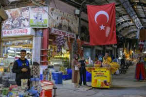 Αμετάβλητη στο 24% η πρόβλεψη πληθωρισμού από την Κεντρική Τράπεζα της Τουρκίας