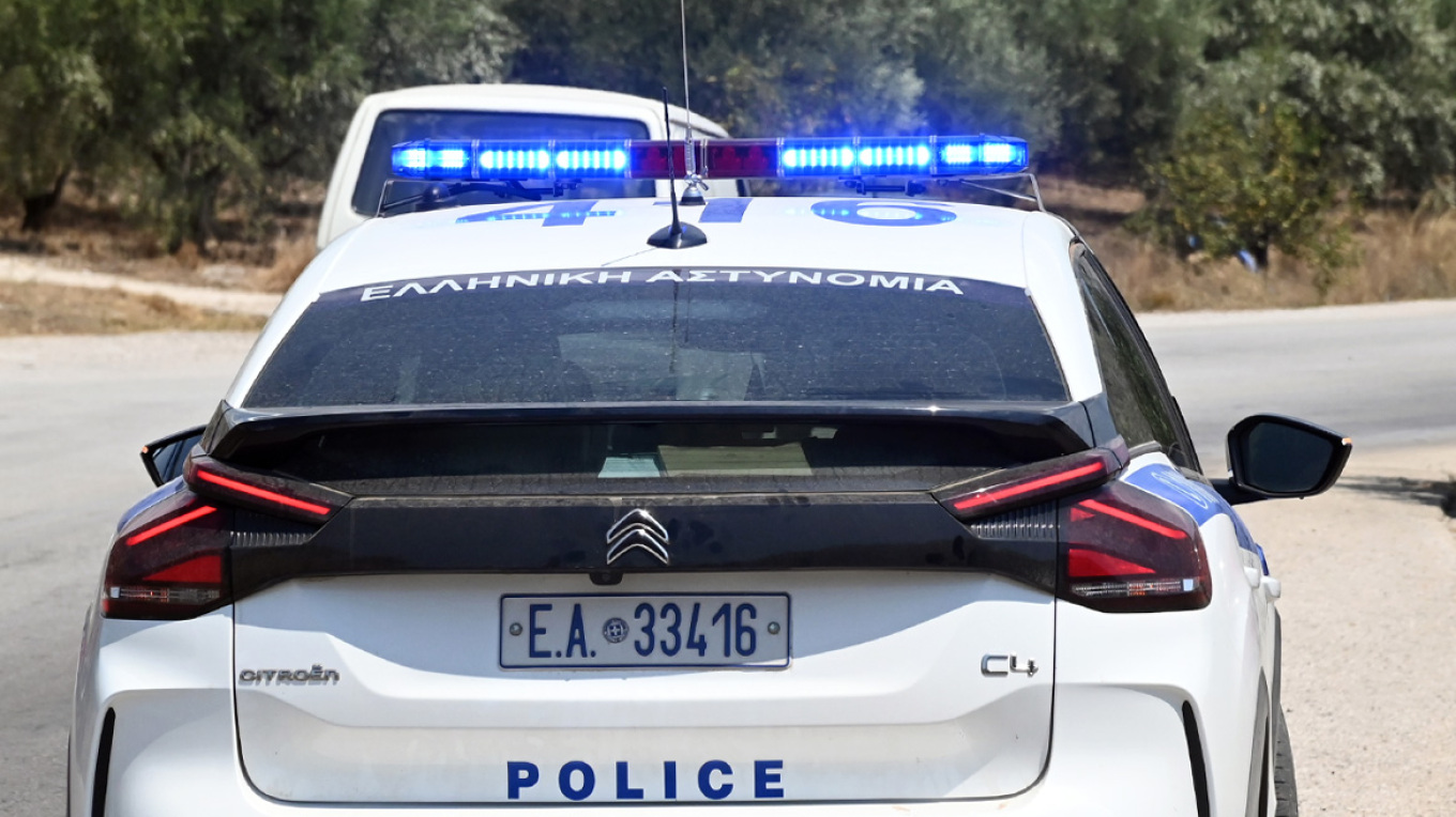 Ραφήνα: 41χρονος βρέθηκε νεκρός σε αμπελώνα – Εγκληματική ενέργεια εξετάζει η ΕΛ.ΑΣ.