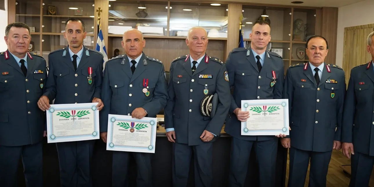 Βραβεύτηκαν τρεις αστυνομικοί της ΕΛ.ΑΣ για εξαίρετες πράξεις