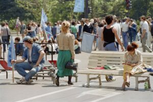 Σε τροχιά ένταξης στην ευρωζώνη η Βουλγαρία – Θετική η ΕΕ για το 2026
