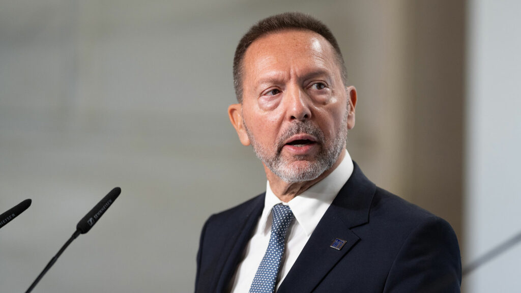 «Δεν υπάρχει κανείς λόγος ανησυχίας, η Ελλάδα πέρασε από μία πολύ μεγάλη κρίση»