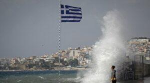 Καιρός: Πτώση της θερμοκρασίας και ισχυροί βοριάδες - Πού θα βρέξει