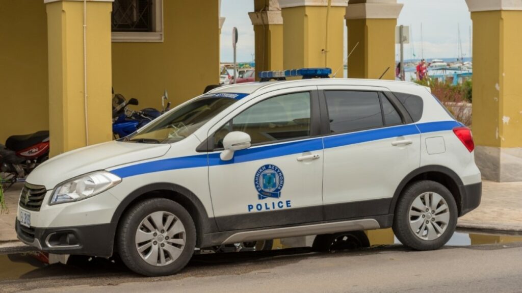 Ζάκυνθος: Θρίλερ με νεκρή γυναίκα μέσα στο σπίτι της - Είχε τραύμα στον λαιμό