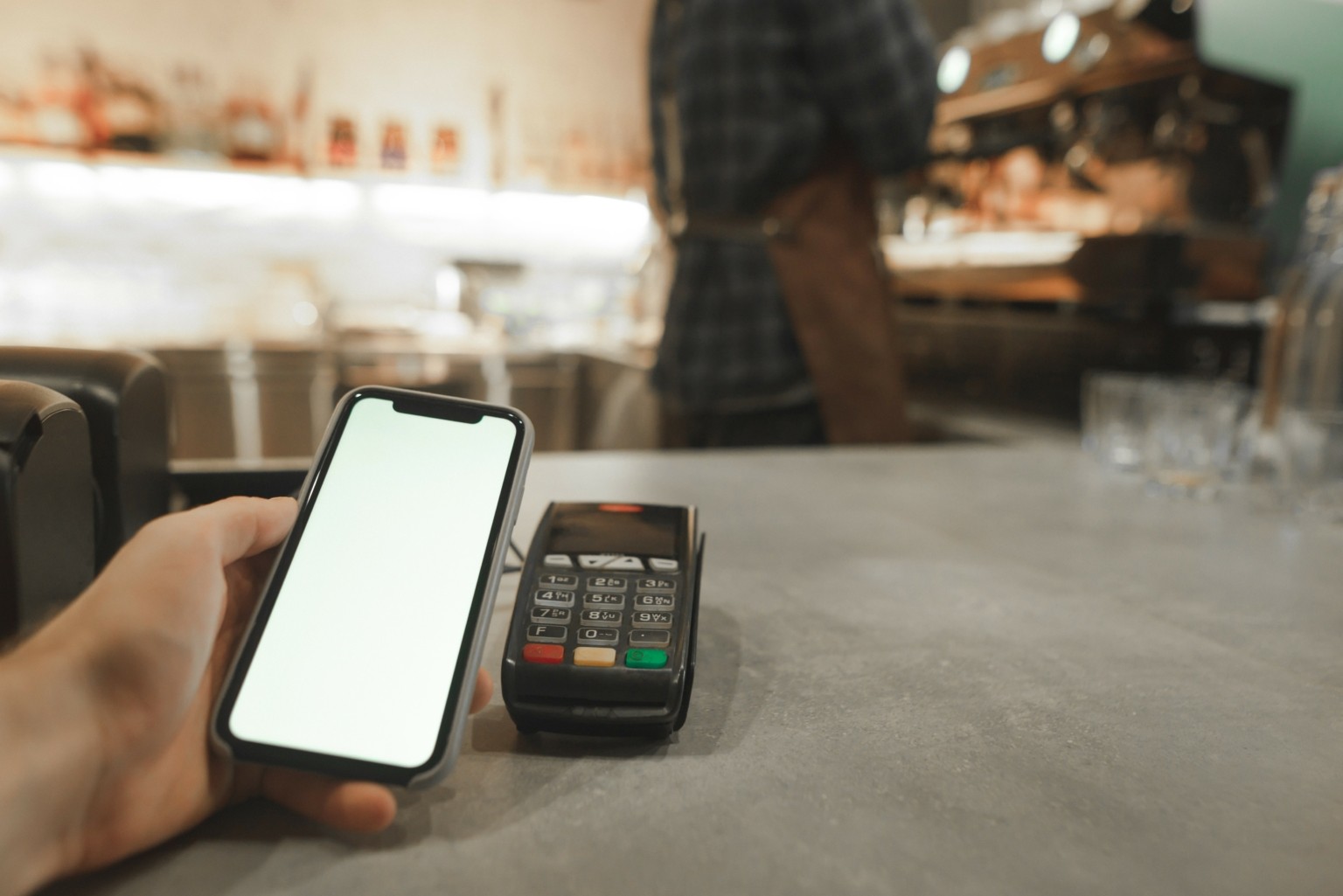 iSquare: Το Apple Tap to Pay έρχεται σε Ελλάδα, Κύπρο και έξι ακόμη ευρωπαϊκές χώρες