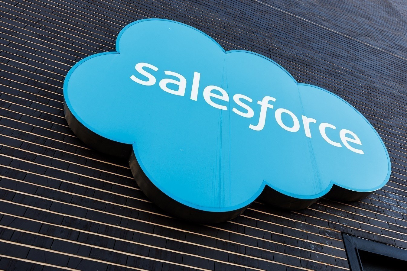 Η Salesforce κάνει κίνηση-ματ στην τεχνητή νοημοσύνη με την εξαγορά της Informatica