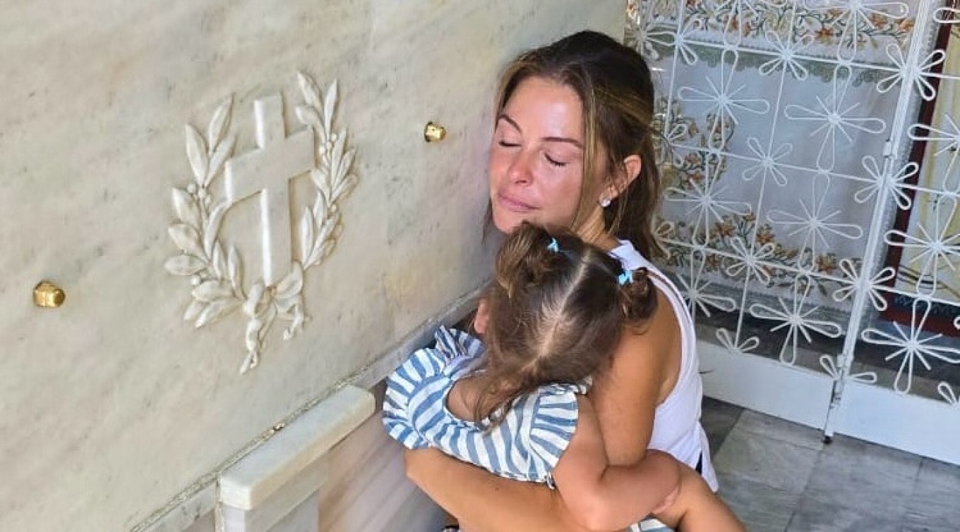 Μαρία Μενούνος: Πήγε για προσκύνημα στην Αίγινα - «Ναι, άκουσα ξανά και σχεδόν ασταμάτητα τον Άγιο Νεκτάριο»