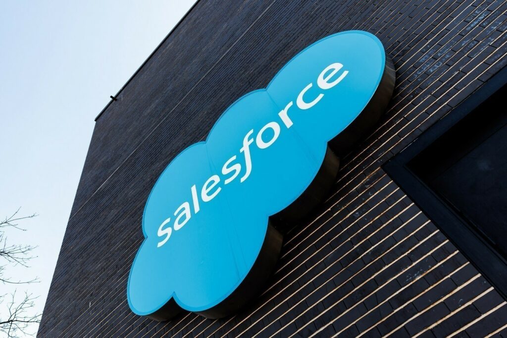 Ισχυρότερες προοπτικές για τη Salesforce χάρη στην επένδυση στην τεχνητή νοημοσύνη