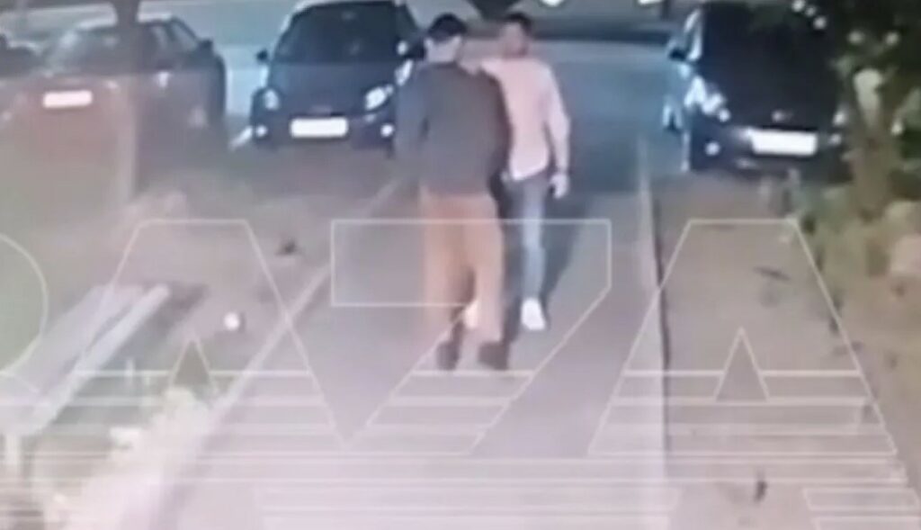 Φονική ενέδρα σε Ρώσο αξιωματικό στη Μαριούπολη: Τον παγίδεψανμέσω πλατφόρμας ραντεβού για γκέι - Ποιος τον σκότωσε