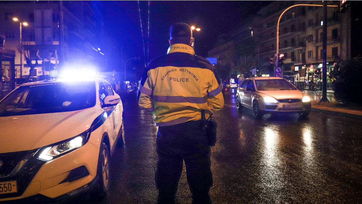 Παλλήνη: Χειροπέδες σε 27χρονο που πήγαινε με 191χλμ./ώρα στην Περιφερειακή Υμηττού