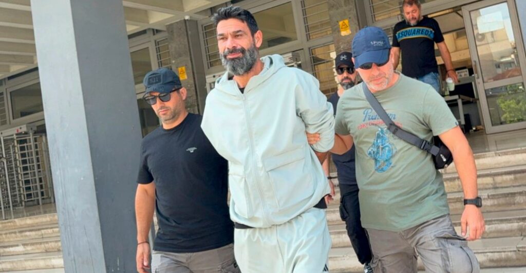 Εντοπίστηκε το όπλο με το οποίο πυροβόλησαν πράκτορες της ΕΥΠ - Επιχείρηση σε Θεσσαλονίκη, Καβάλα και Ξάνθη
