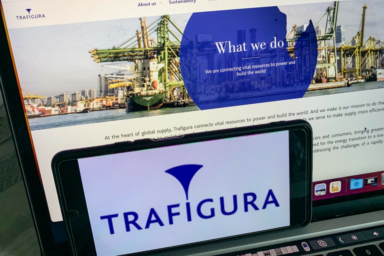 Σήμα κινδύνου από την Trafigura για τα περιθώρια κέρδους σε περιβάλλον αβεβαιότητας