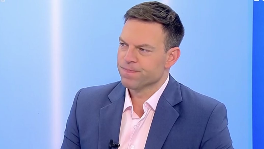 Στ. Κασσελάκης: «Τελειωμένη περίπτωση ο Τσίπρας» - Πώς δικαιολόγησε την υπογραφή με Πλεύση, Νίκη, Ελληνική Λύση για την προανακριτική