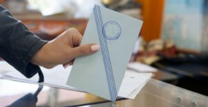 Δημοσκόπηση Opinion Poll: Στο 30,7% ανεβαίνει η Νέα Δημοκρατία - Τι απαντούν για το ενδεχόμενο νέου κόμματος Τσίπρα