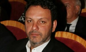Στάθης Αγγελόπουλος: Στον εισαγγελέα σήμερα ο τραγουδιστής - Συνελήφθη μετά από επεισόδιο με την πρώην σύζυγό του