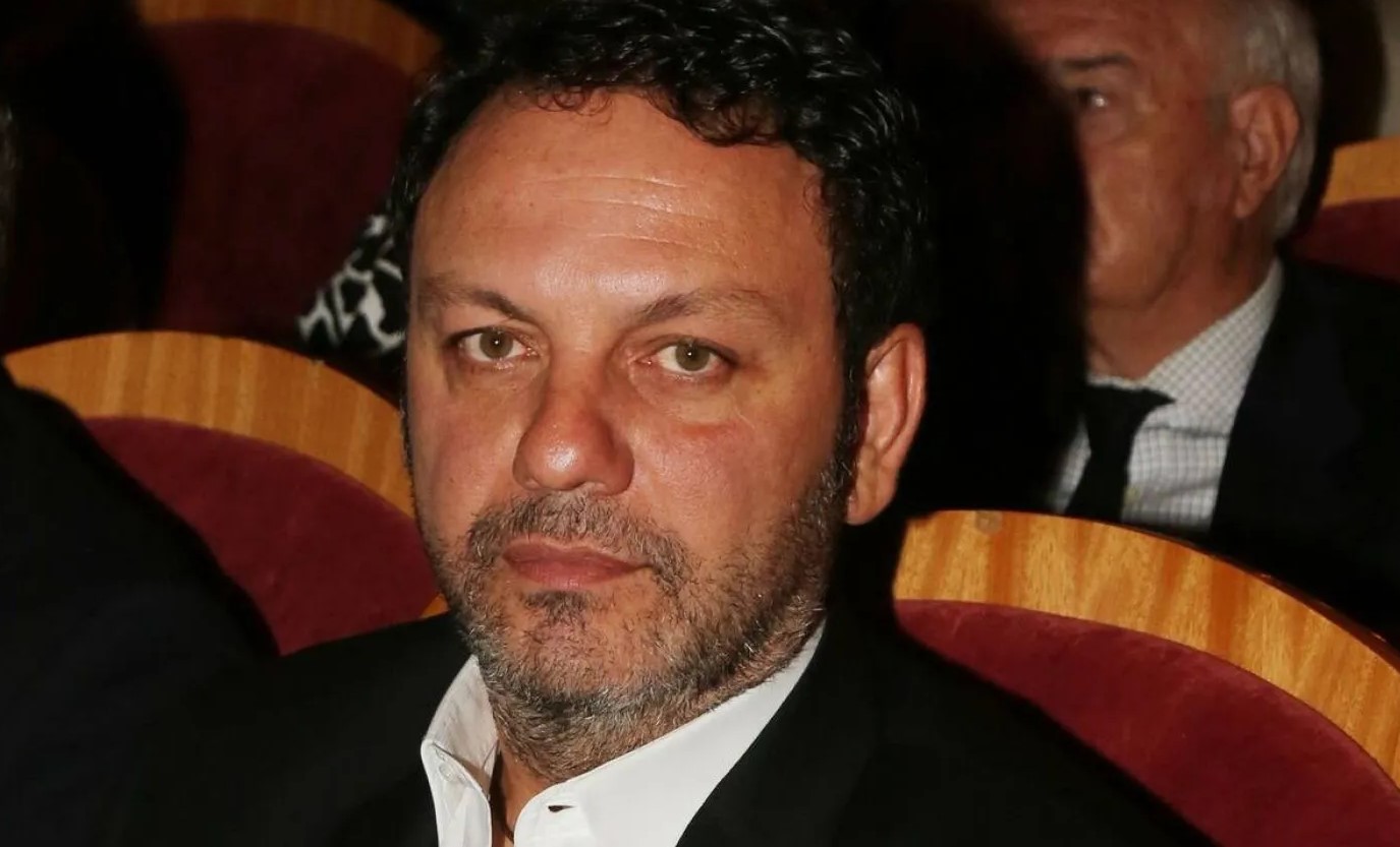 Στάθης Αγγελόπουλος: Στον εισαγγελέα σήμερα ο τραγουδιστής - Συνελήφθη μετά από επεισόδιο με την πρώην σύζυγό του