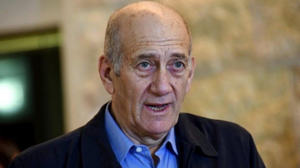Πρώην πρωθυπουργός του Ισραήλ: Ο Τραμπ πρέπει να πει «αρκετά» στον Νετανιάχου