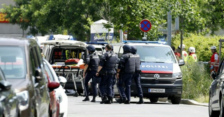 Αυστρία: Τουλάχιστον οχτώ νεκροί από επίθεση σε σχολείο - Ο δράστης ήταν μαθητής και αυτοκτόνησε