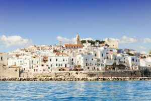 Ποια νησιά της Ευρώπης λένε «όχι» στον υπερτουρισμό – Και πώς το κατάφεραν