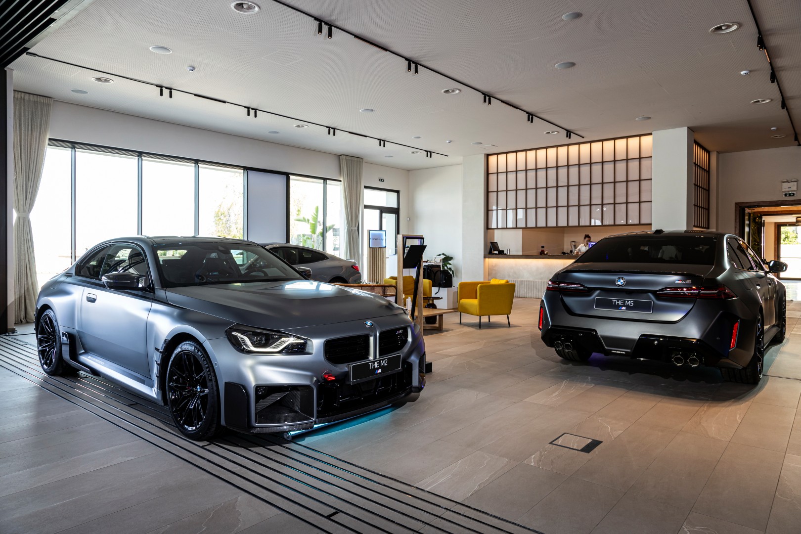 The BMW Oikos: Καινοτομία και πολυτέλεια με φόντο την Αθηναϊκή Ριβιέρα
