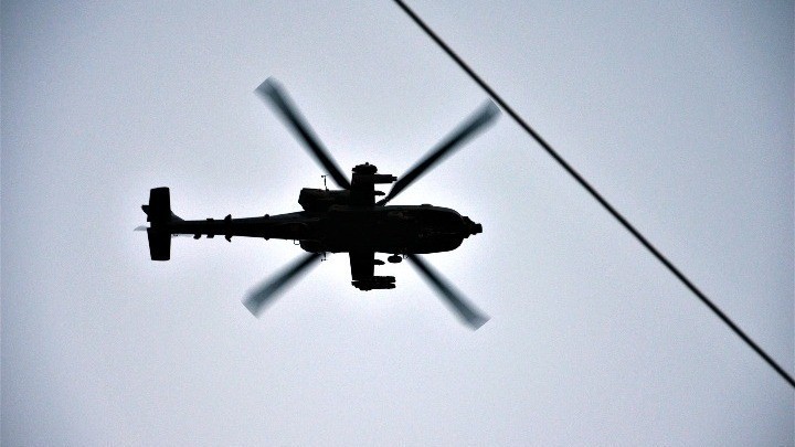 Tέσσερις Αμερικανοί και ο Έλληνας πιλότος οι επιβάτες του ελικοπτέρου που έπεσε στη Βουλιαγμένη