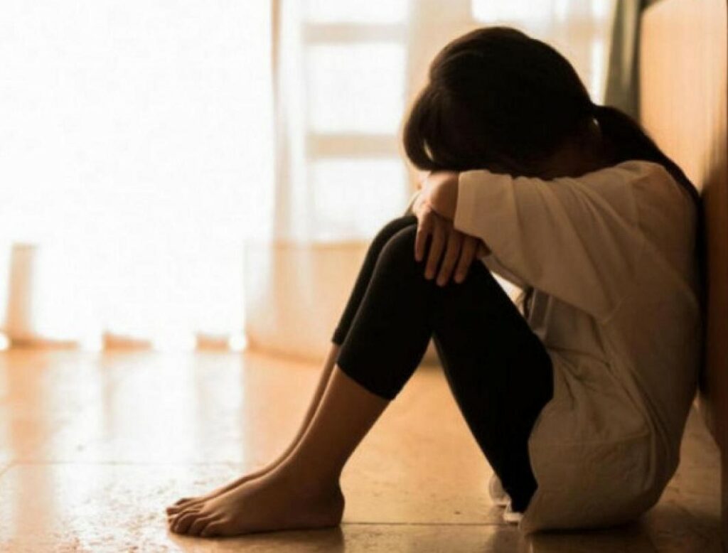 Λάρισα: 15χρονη ξυλοκόπησε συμμαθήτριά της με τη βοήθεια δύο αγοριών και έπειτα ανέβασε το βίντεο στο Instagram