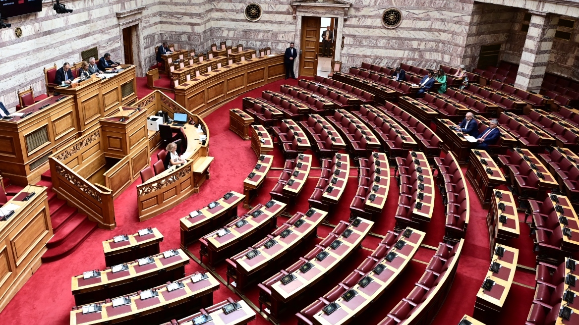 Βουλή: Την Τετάρτη 18/6 η συζήτηση για τη σύσταση Προανακριτικής Επιτροπής για τα Τέμπη - Θα διαρκέσει 12 ώρες