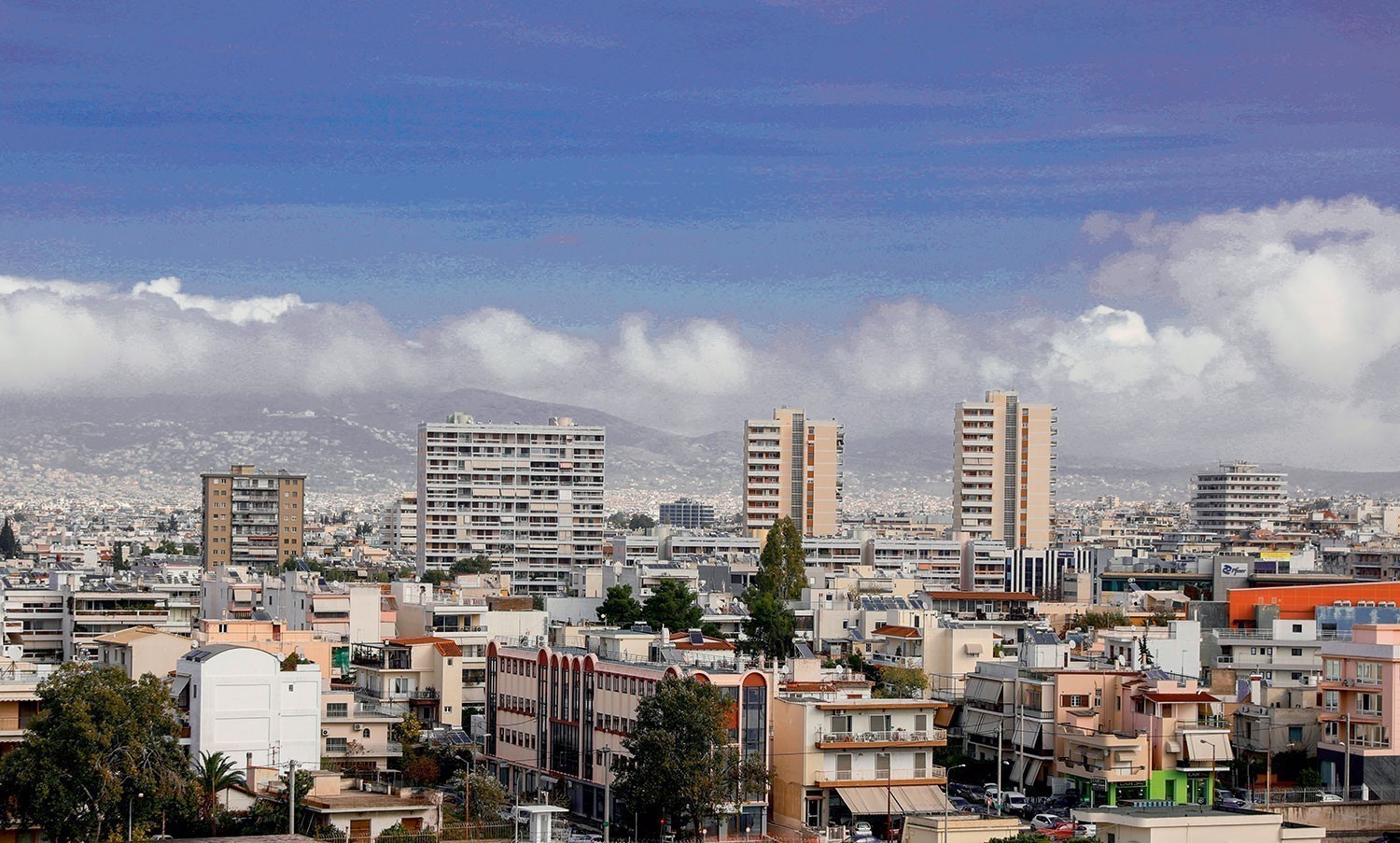 RE/MAX: Οι νέες προτιμήσεις των Ελλήνων στην αγορά κατοικίας