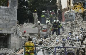 Πόλεμος στην Ουκρανία: Ο απολογισμός των ρωσικών πληγμάτων στο Κίεβο αυξήθηκε στους 21 νεκρούς