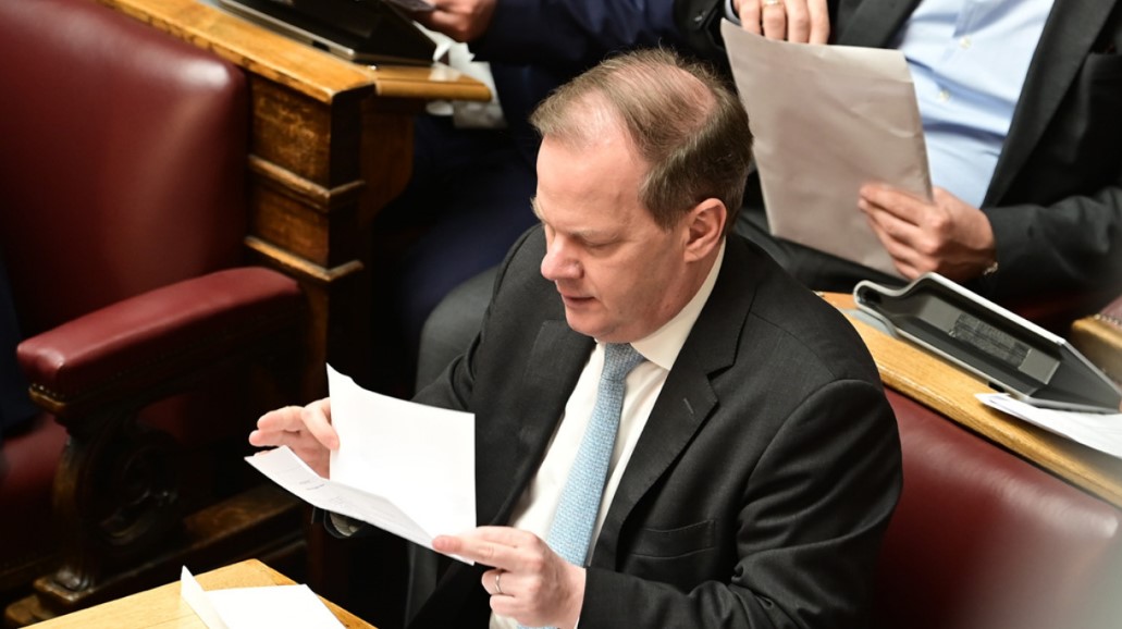Τραγωδία στα Τέμπη: Με 154 ψήφους πέρασε η πρόταση για την προανακριτική Καραμανλή