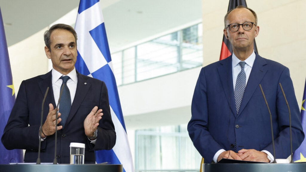 Τηλεφωνική συνομιλία Μητσοτάκη με Μερτς – Στο επίκεντρο η Μέση Ανατολή